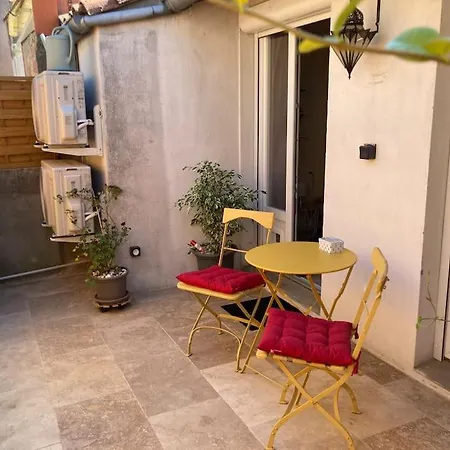 La Tranquillite En Centre-ville Avec Terrasse *