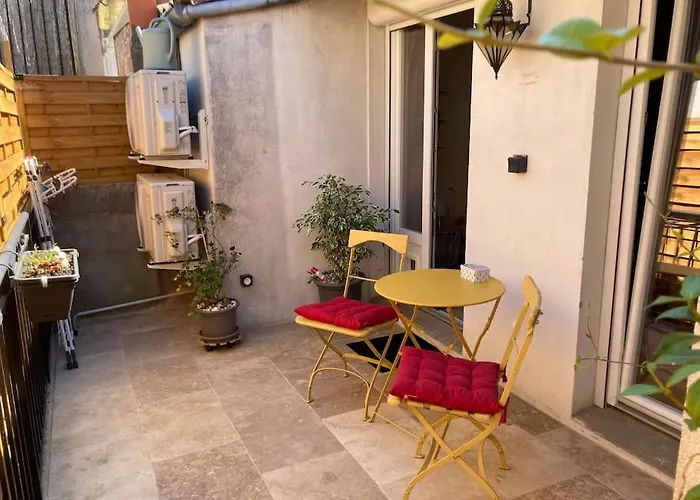La Tranquillite En Centre-ville Avec Terrasse *